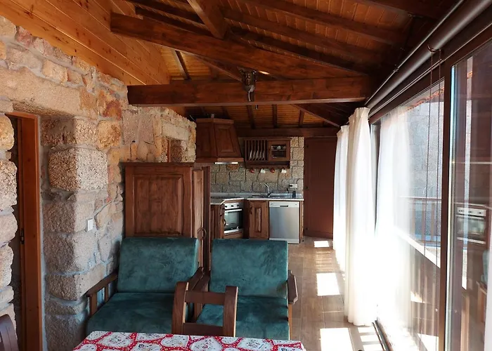 Casa Guardiao Do Castelo 塞洛里库迪巴什图