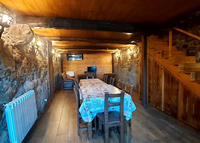 Casa Guardiao Do Castelo Hébergement de vacances Castelbuono